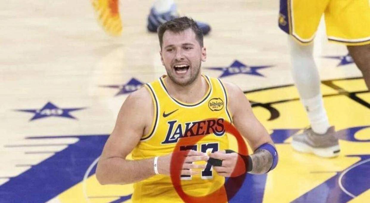 东契奇在SKT比赛中突破纪录，连败引发热议！的简单介绍